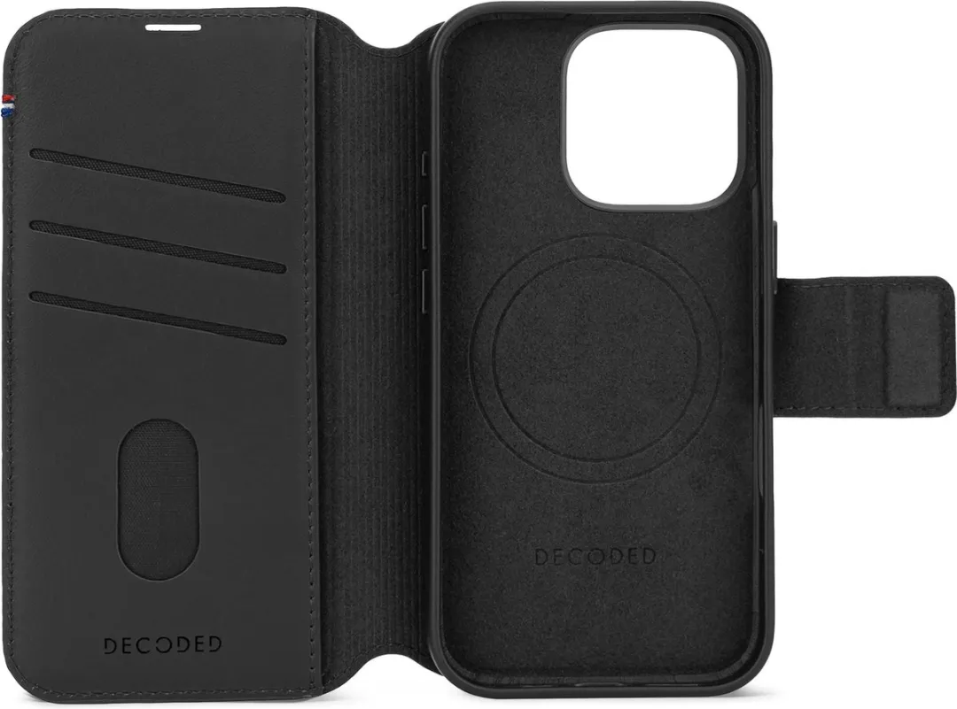 Decoded Leren Wallet Case iPhone 16 Pro D25IPO16PDW5BK - 3 Pasjes - Zwart