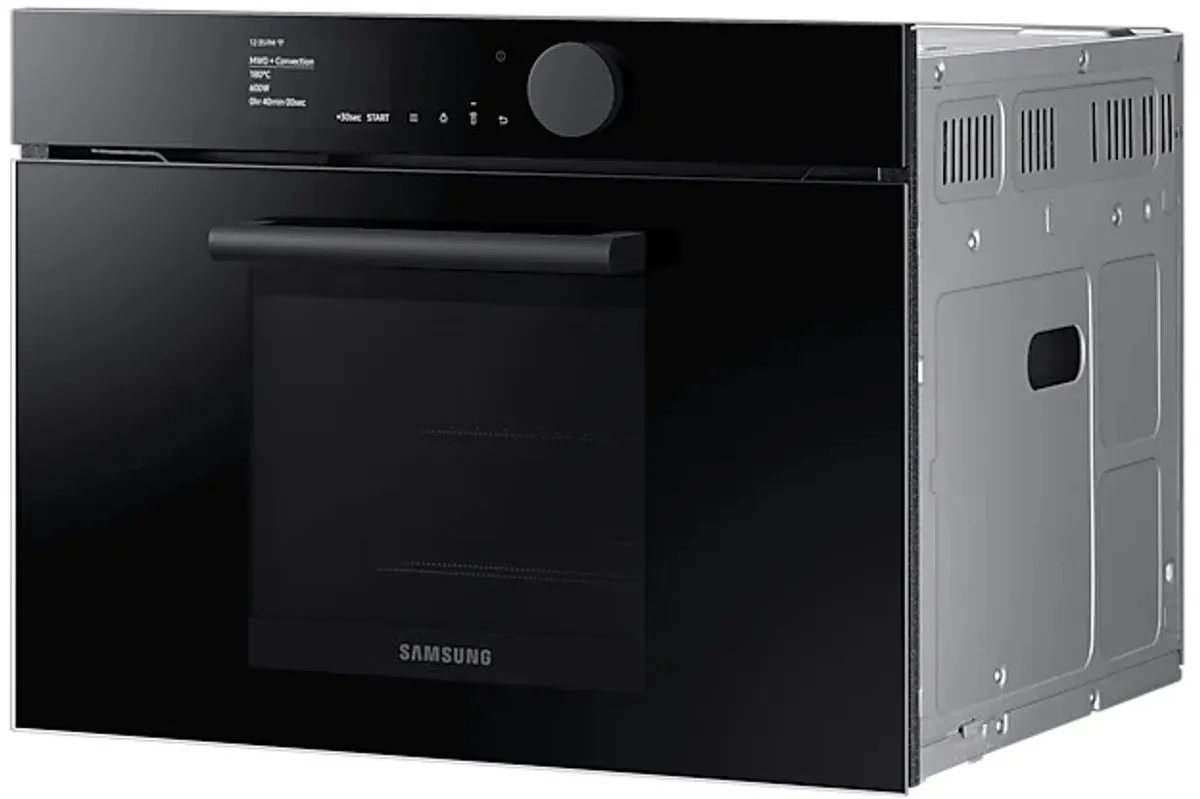 Samsung NQ50T8539BK Grilloven - 50L - 1400W - Zwart