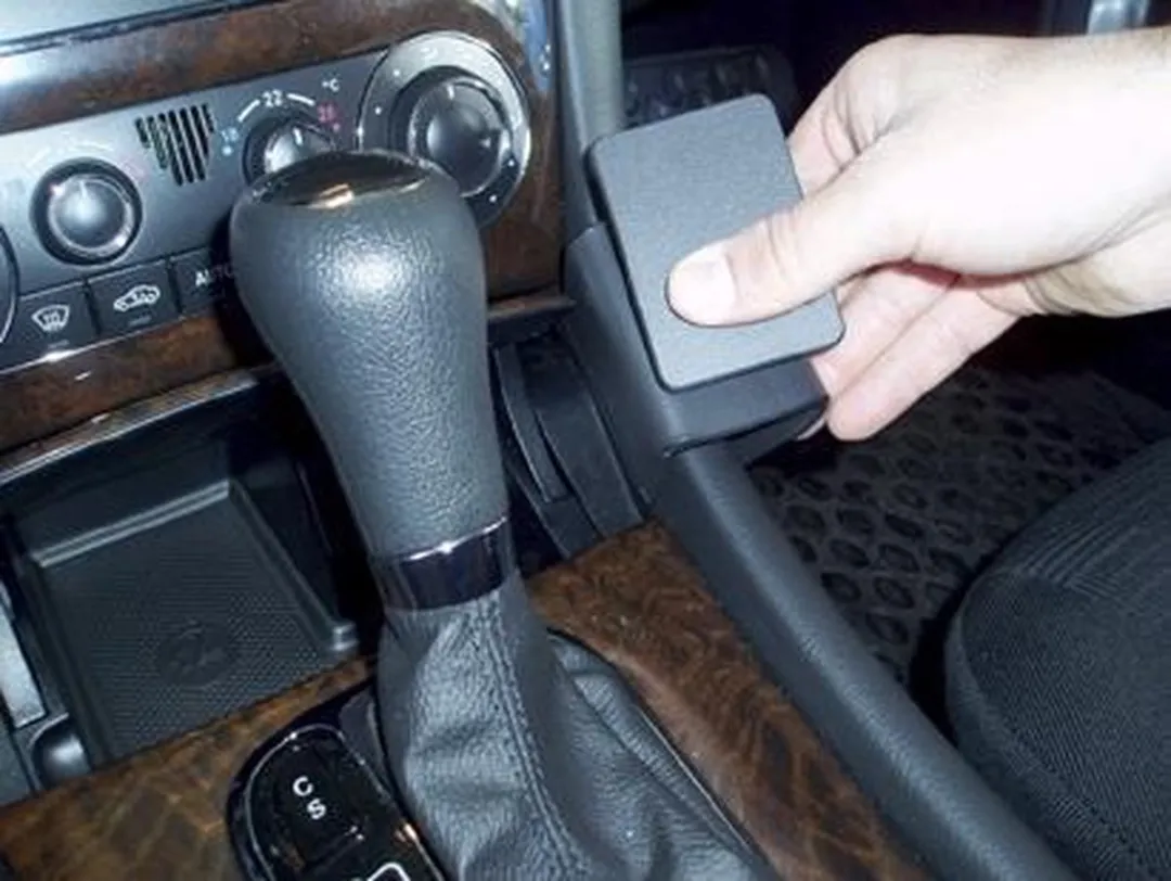 Brodit ProClip 853481 Mercedes C-Klasse/C-Klasse CLC-Klasse Houder - Zwart