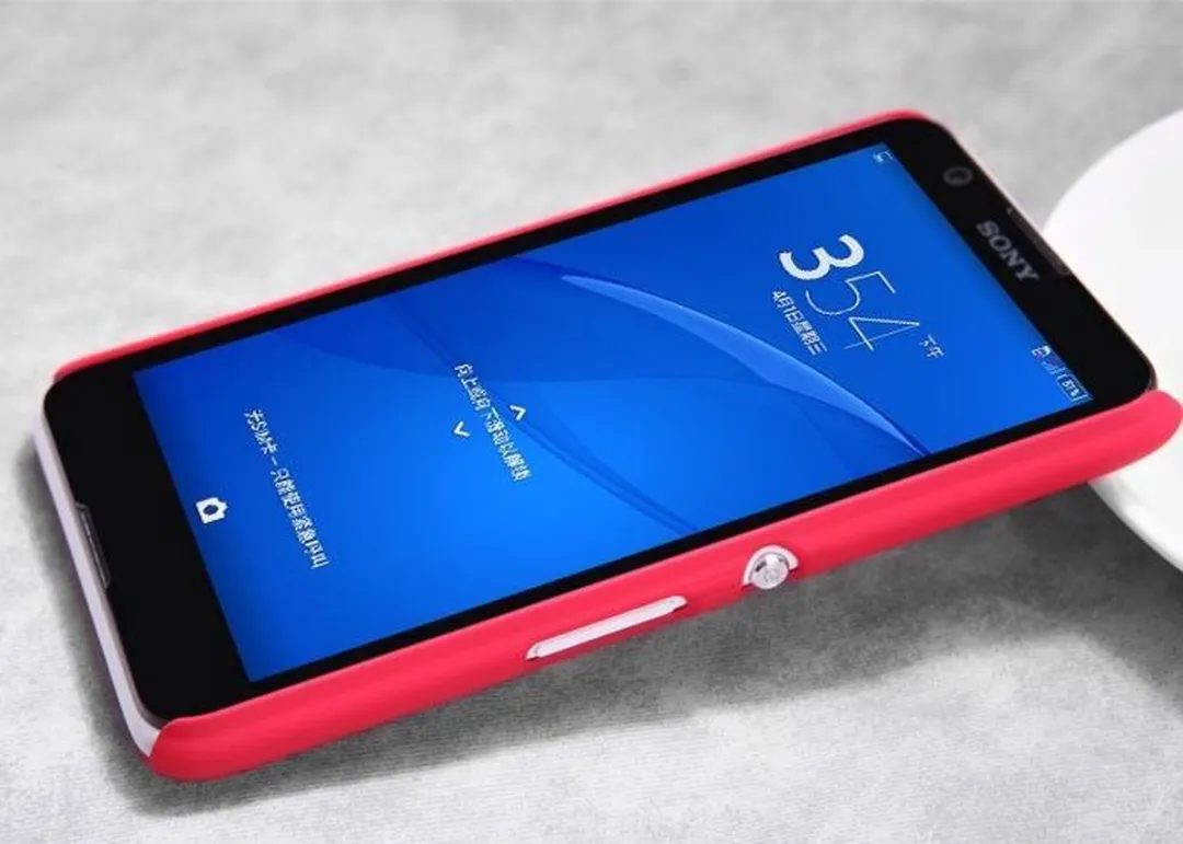Nillkin Super Frosted Backcover Sony Xperia E4 - Rood - afbeelding 6 van 6