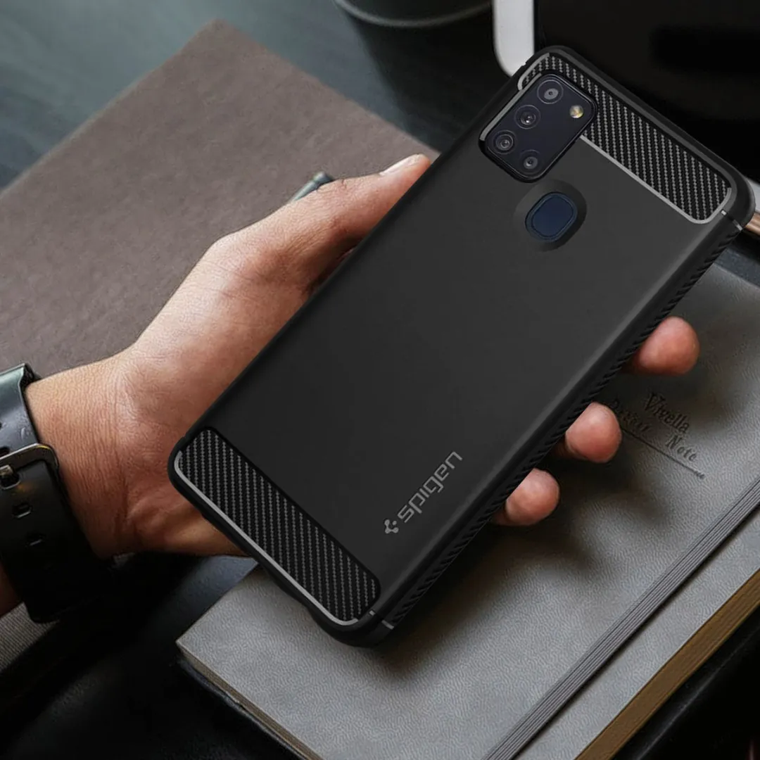 Spigen Rugged Armor ACS00974 Hoesje - Samsung Galaxy A21s - Zwart - afbeelding 2 van 6
