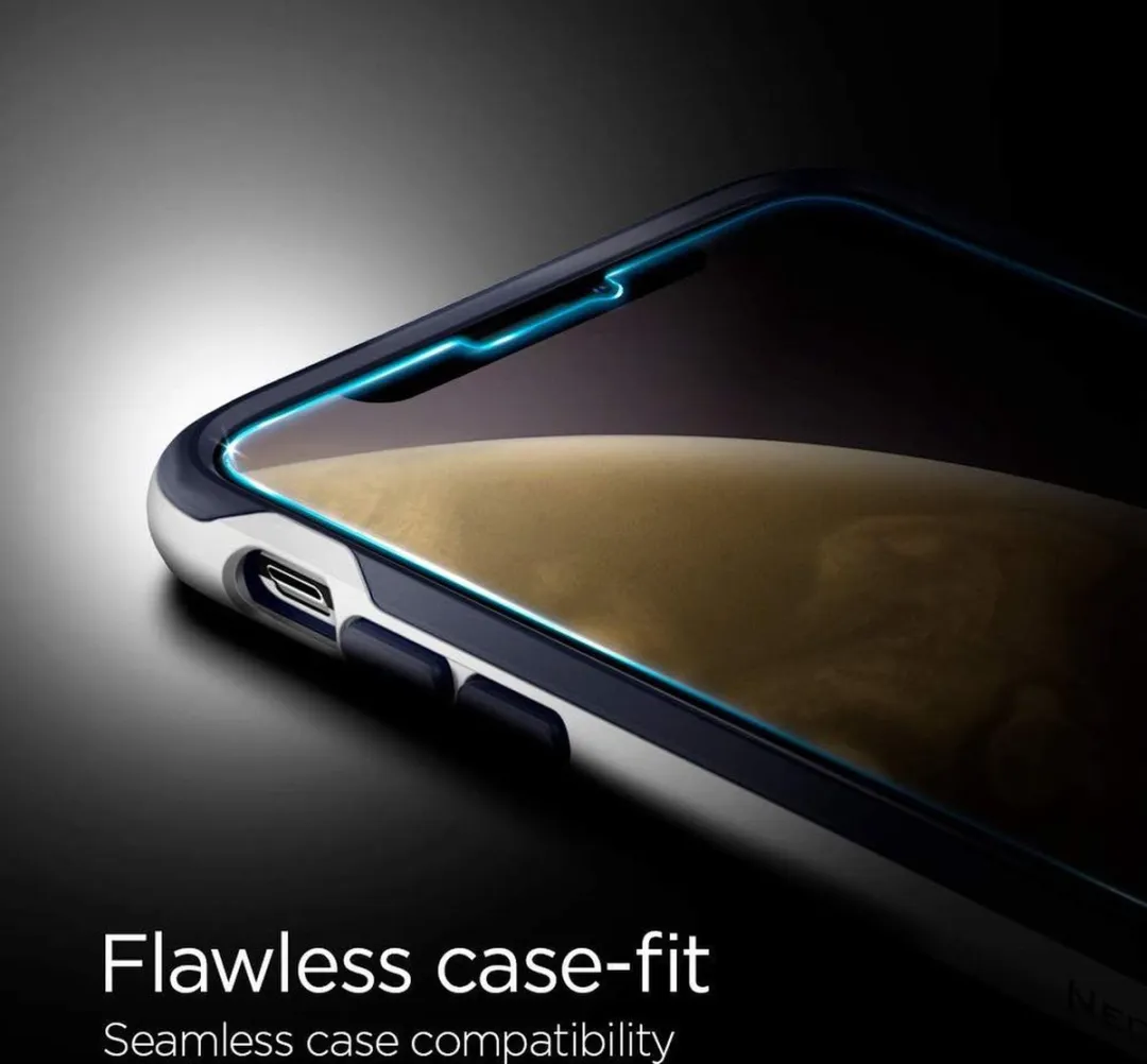 Spigen Glass+ Frame iPhone XR Schermbeschermer 064GL24818 - Transparant