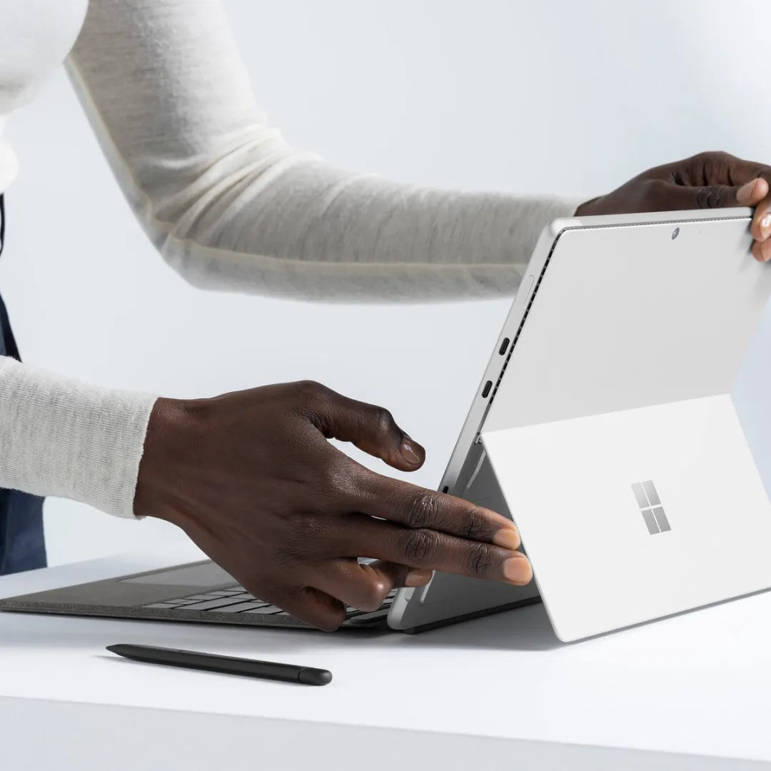 Microsoft Surface Pro Toetsenbord 8XA-00151 - Penopslag - Dune - afbeelding 6 van 6