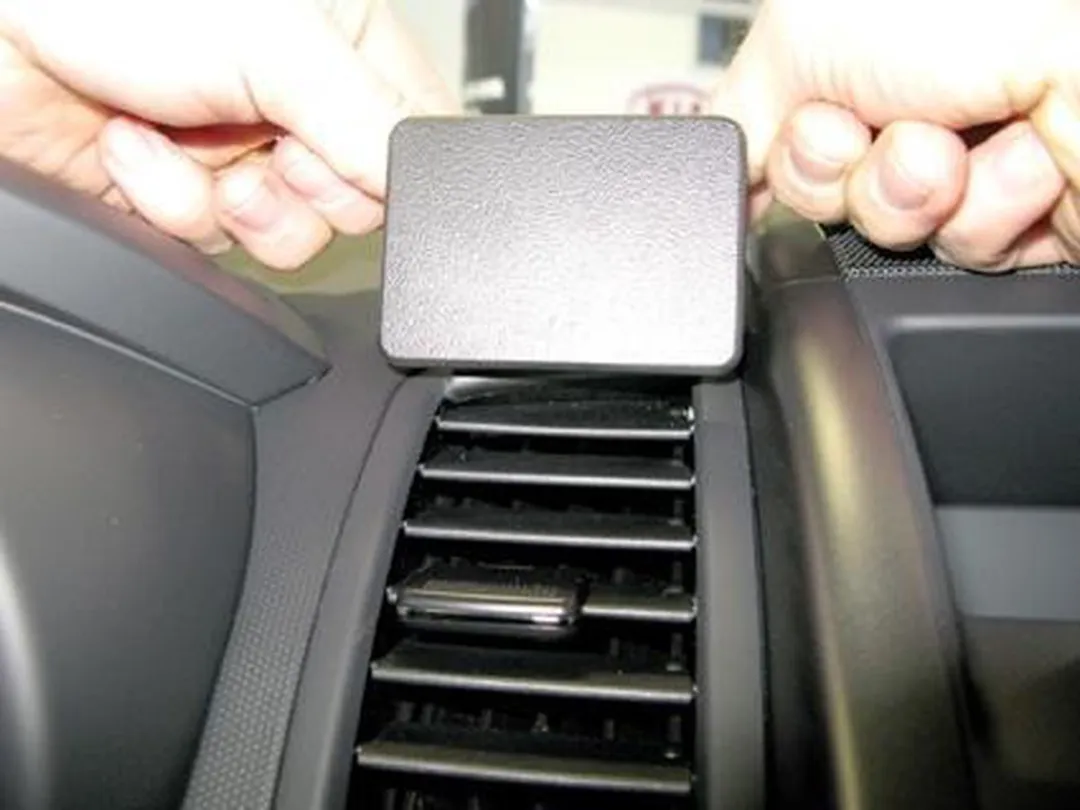 Brodit Center Montagebeugel KIA Soul 10-11 - 854561
