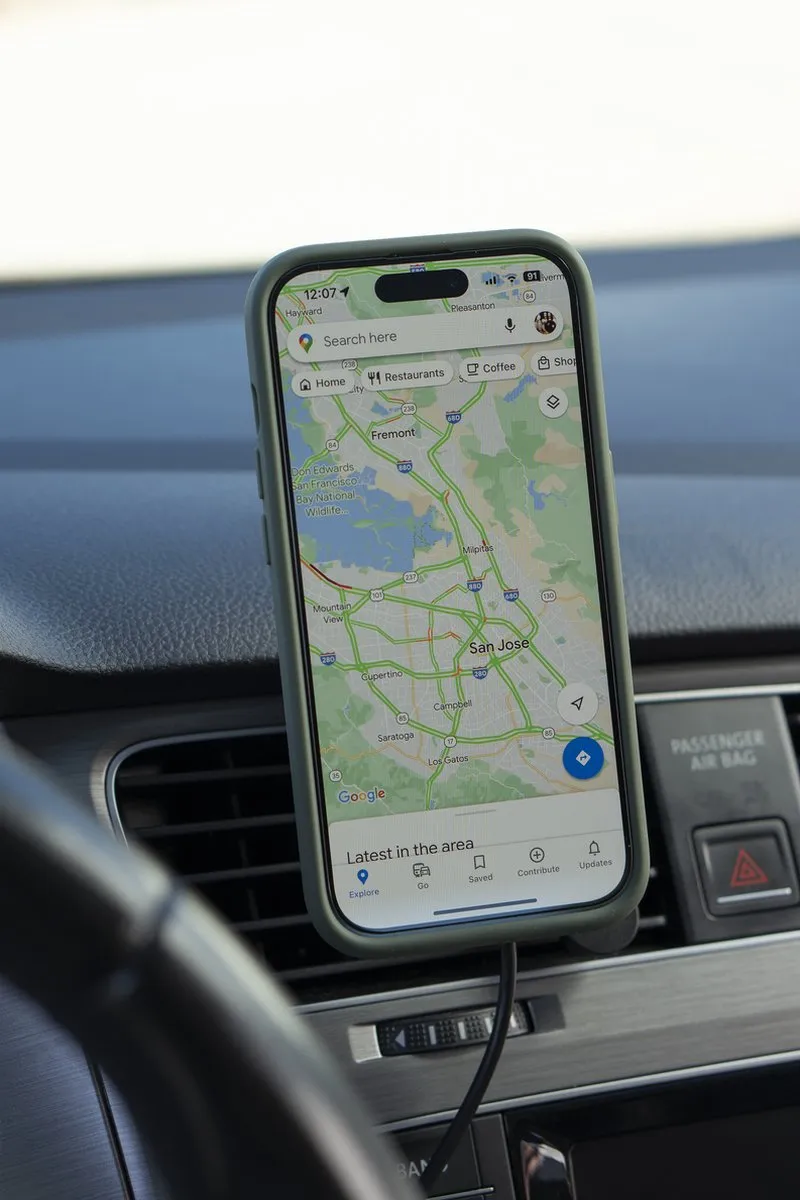 Peak Design Mobile Car Mount Vent Charging M-CM-AD-BK-1 - Telefoonhouder - Zwart