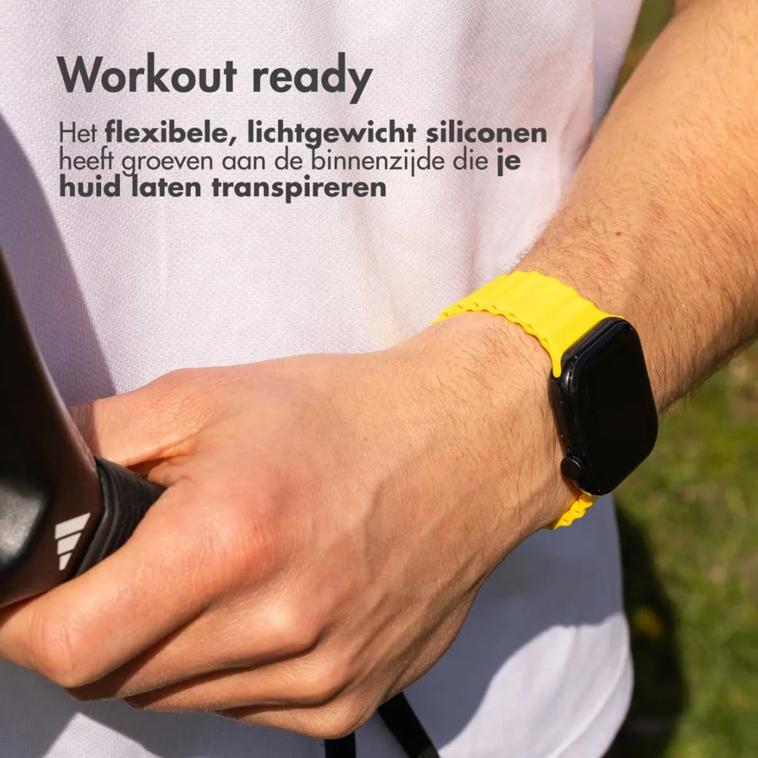 Imoshion Siliconen Bandje Apple Watch 44-49mm - Geel - afbeelding 3 van 6