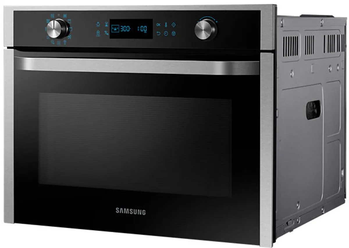 Samsung NQ50J5530BS Elektrische Oven 50L - Zwart