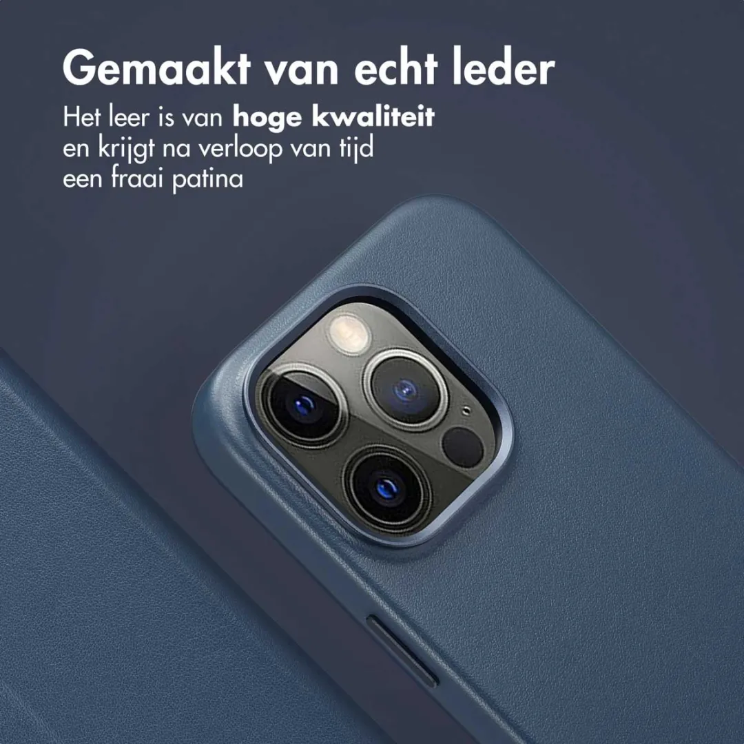 Accezz Hoesje iPhone 14 Pro Nightfall Blue - 3 Pasjes MagSafe