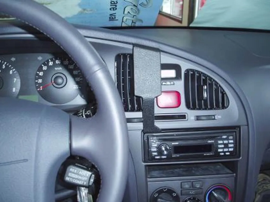 Brodit ProClip 853412 Hyundai Elantra 2004-2006 Center Mount