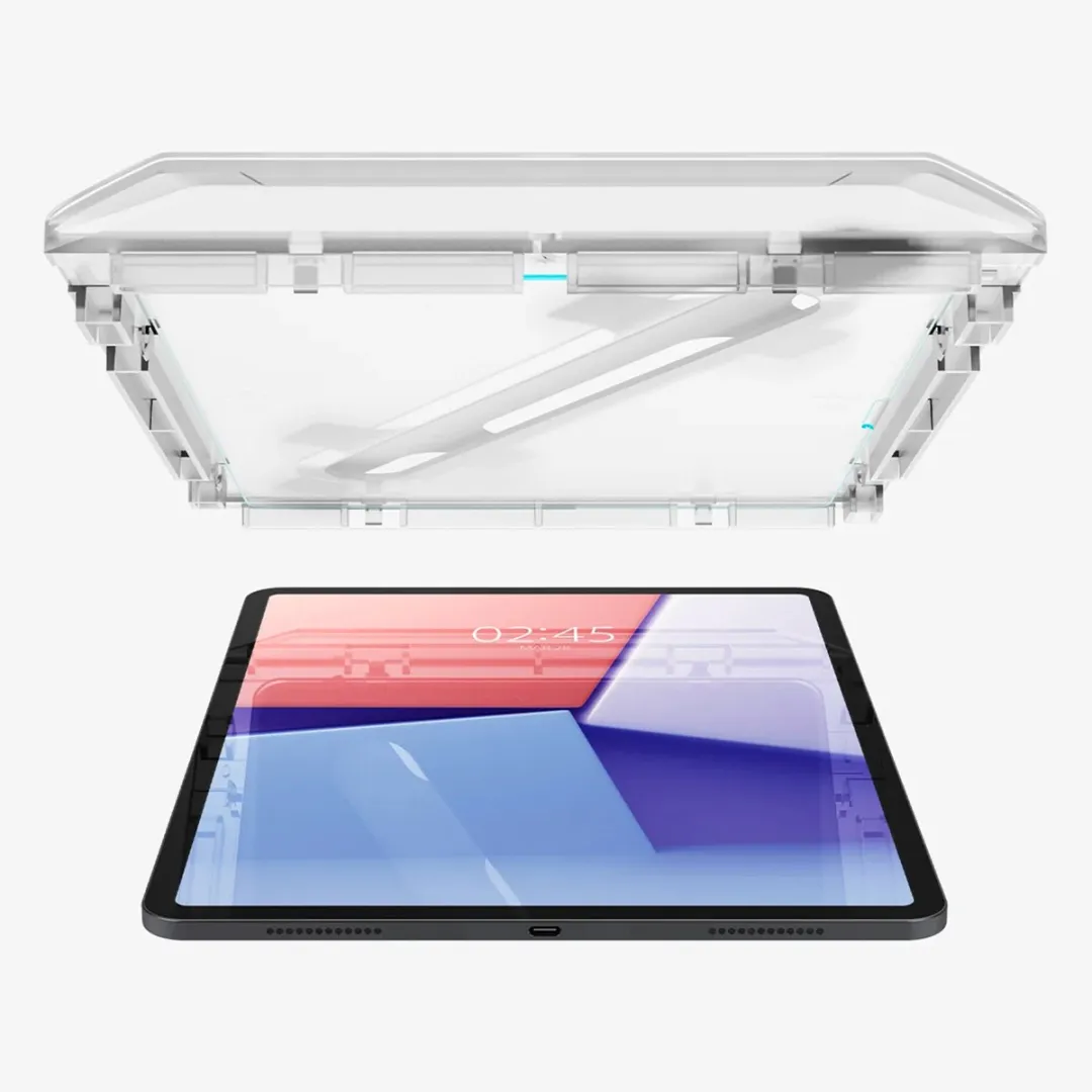 Spigen Glas.TR EZ Fit iPad Air 13 2024 Screenprotector - Transparant