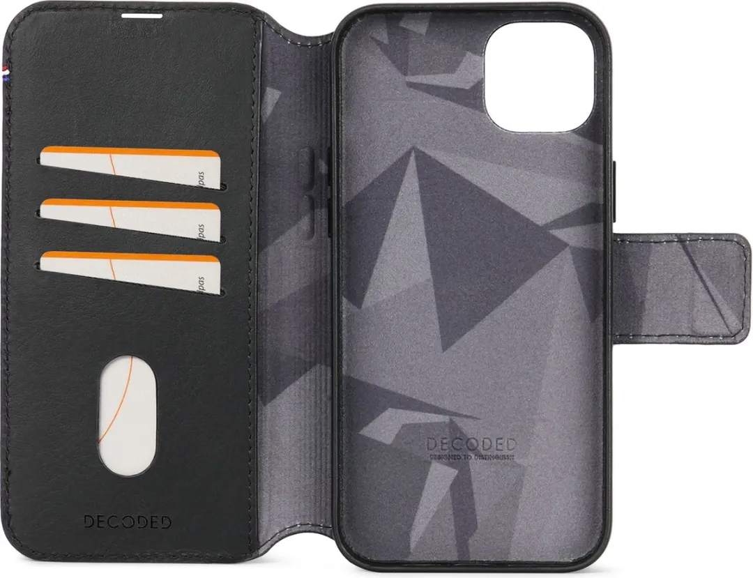 Decoded D24IPO15PLDW5BK iPhone 15 Plus Hoesje - Magnetisch 2-in-1 - Zwart