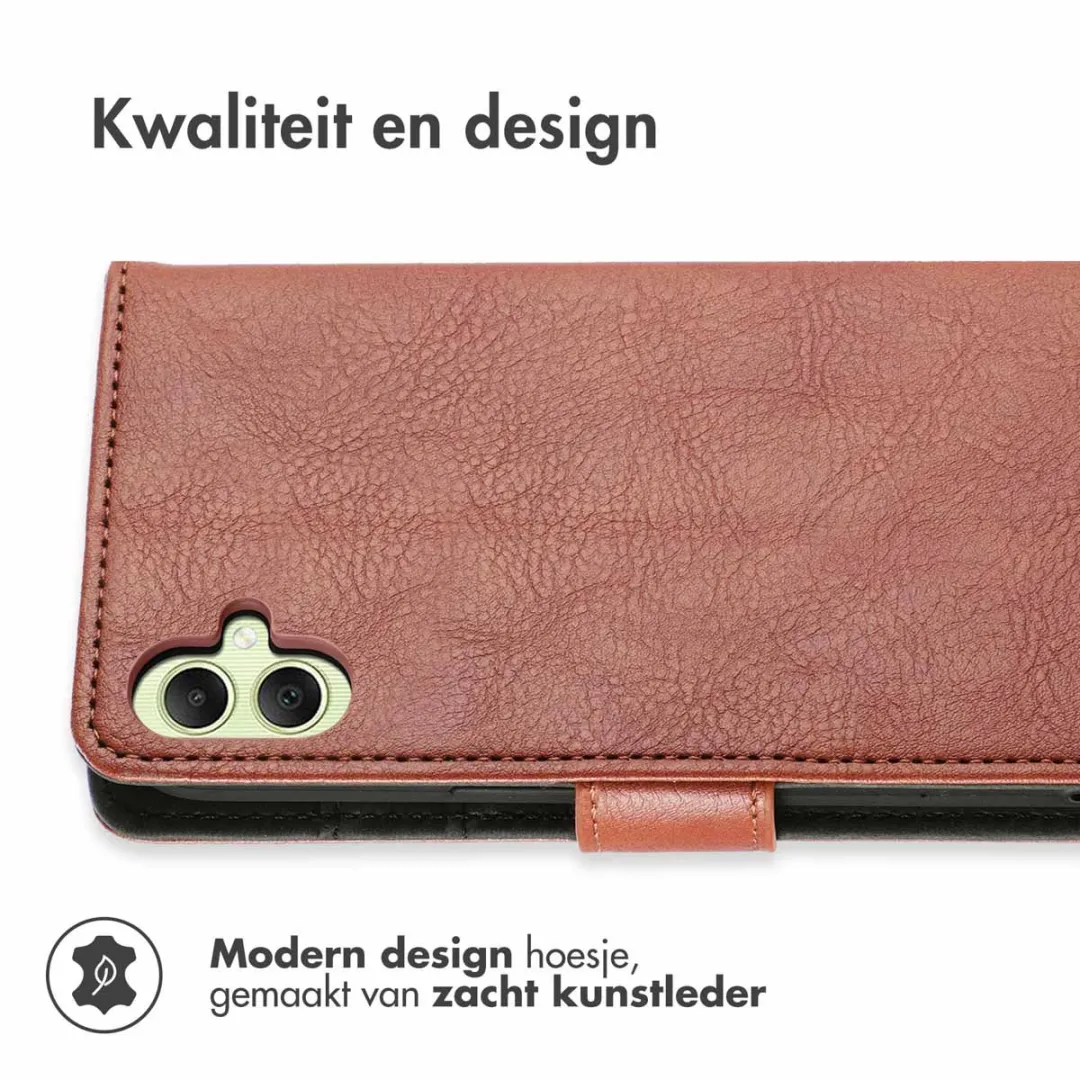 imosHion Hoesje Samsung Galaxy A05s 3 Pasjes - Bruin