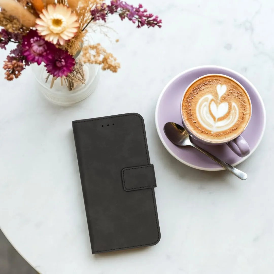 Imoshion Hoesje Samsung Galaxy A55 2-in-1 Bookcase - 3 Pasjes - Zwart