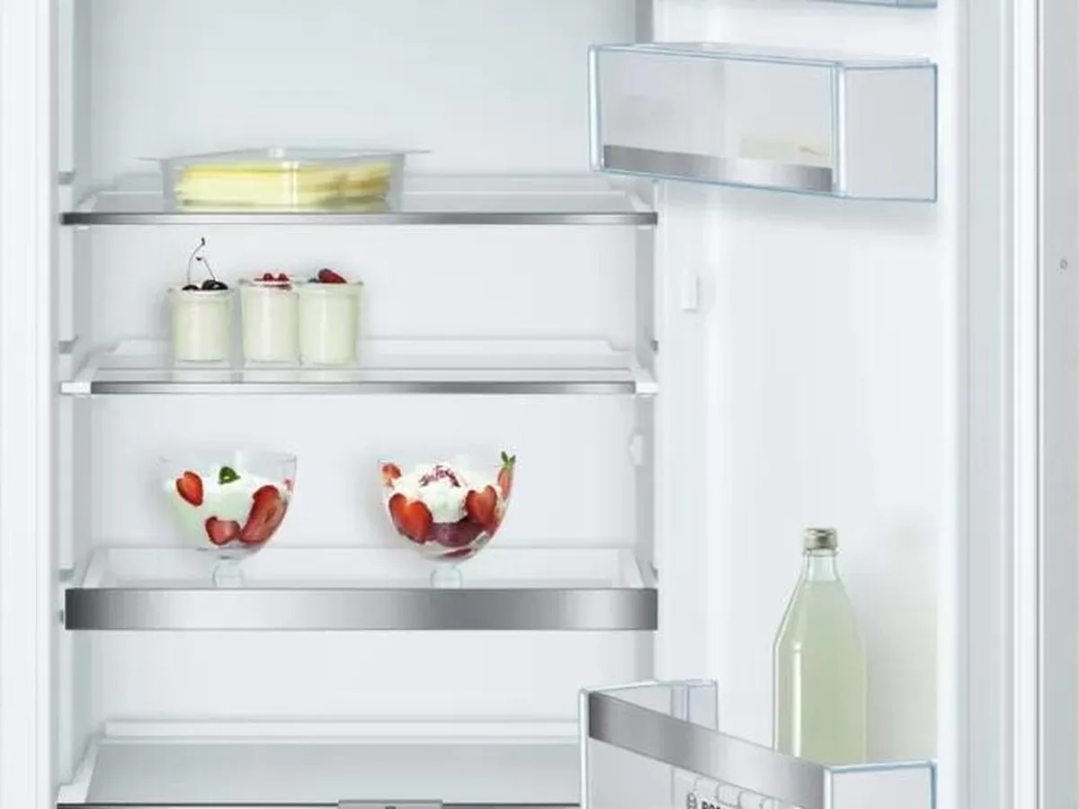 Bosch Serie 6 KIL72AFE0 Inbouw Combi-koelkast 248L - 4 Plateaus