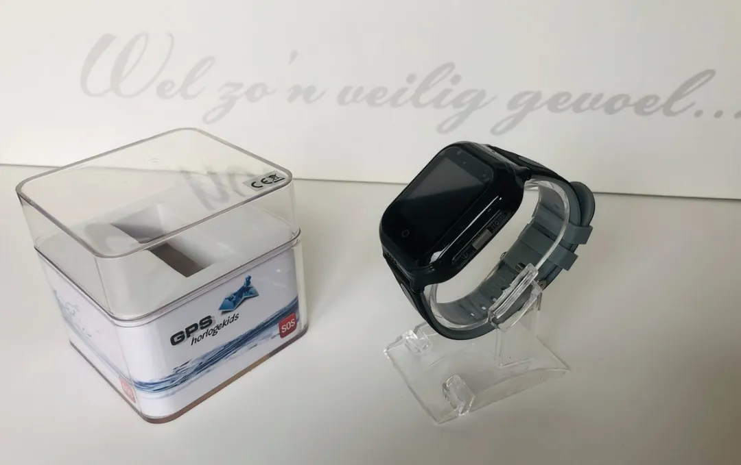 GPSHorlogeKids OMNI Smartwatch - Zwart - afbeelding 6 van 6