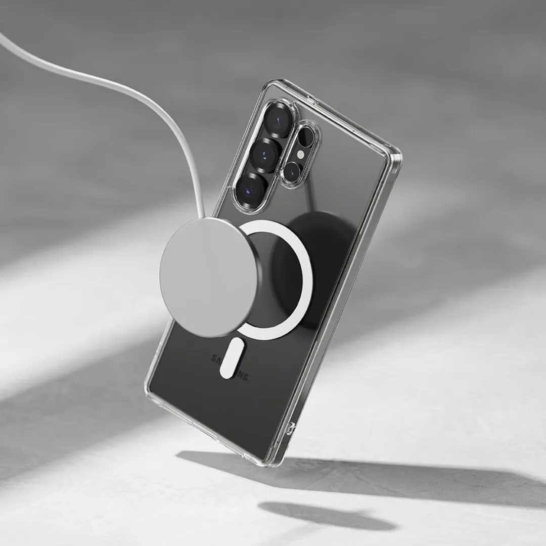 Ringke Fusion Magnetische Hoes voor Samsung Galaxy S25 Ultra - Transparent