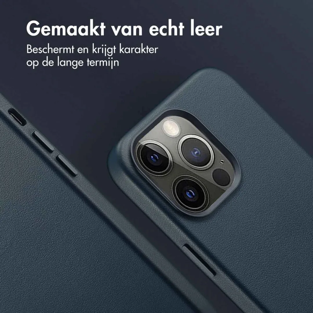 Accezz Hoesje iPhone 13 Pro Nightfall Blue - 2 Pasjes