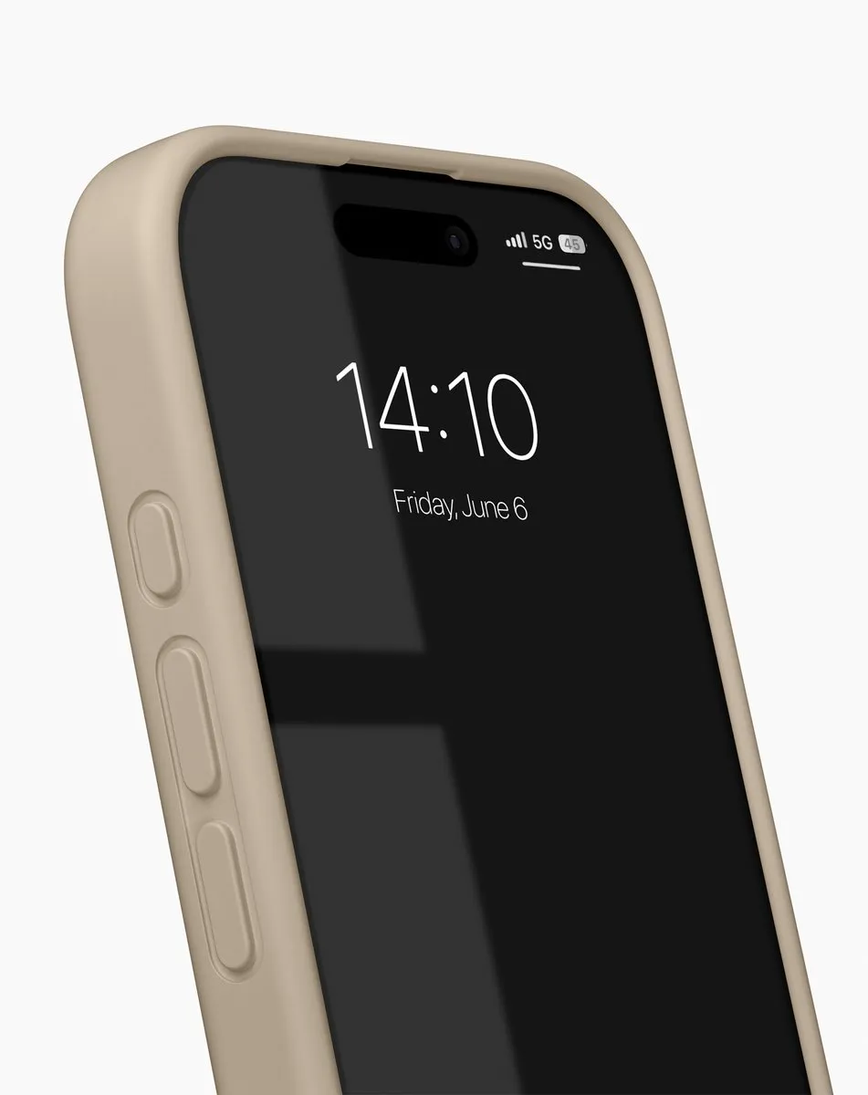 iDeal of Sweden iPhone 16 Silicone Hoes - MagSafe Beige