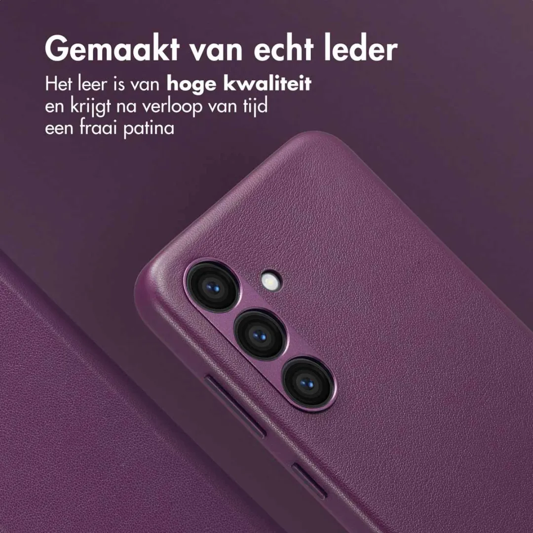 Accezz Galaxy S24 Leather Bookcase Hoesje - 3 Pasjes - Paars