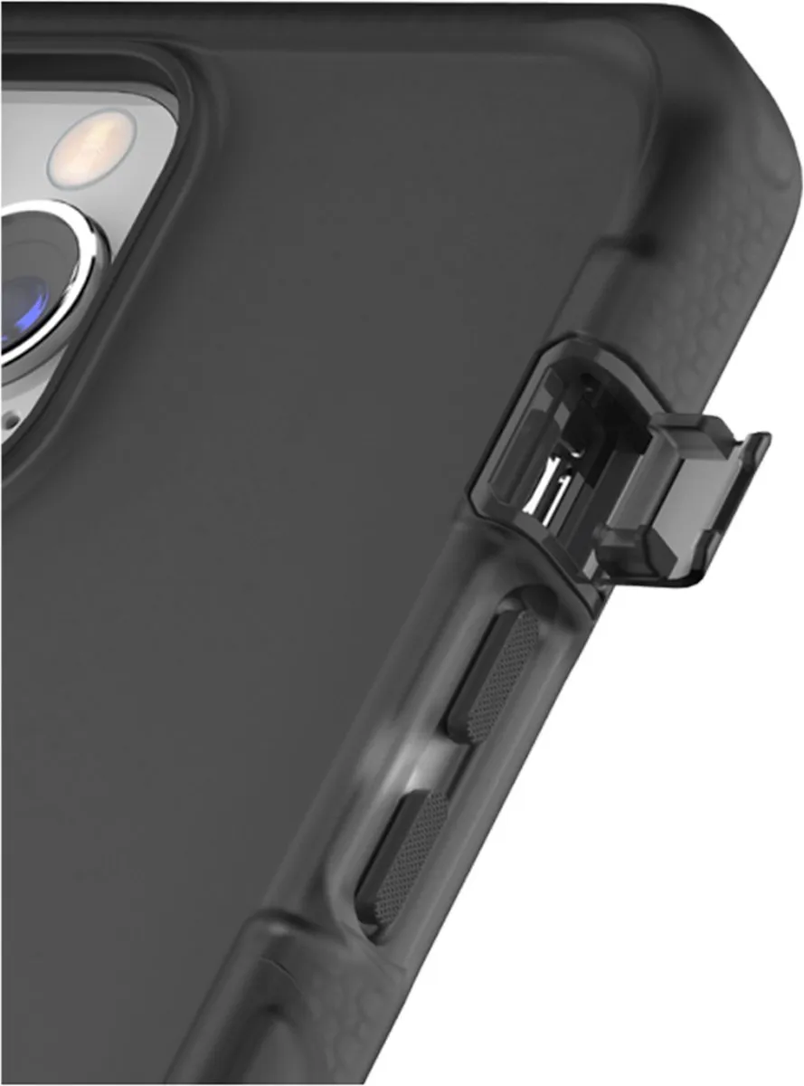 Itskins Supreme Frost Siliconen Hoesje iPhone 13 AP2R-SPRFR-GYBK - Grijs - afbeelding 6 van 6