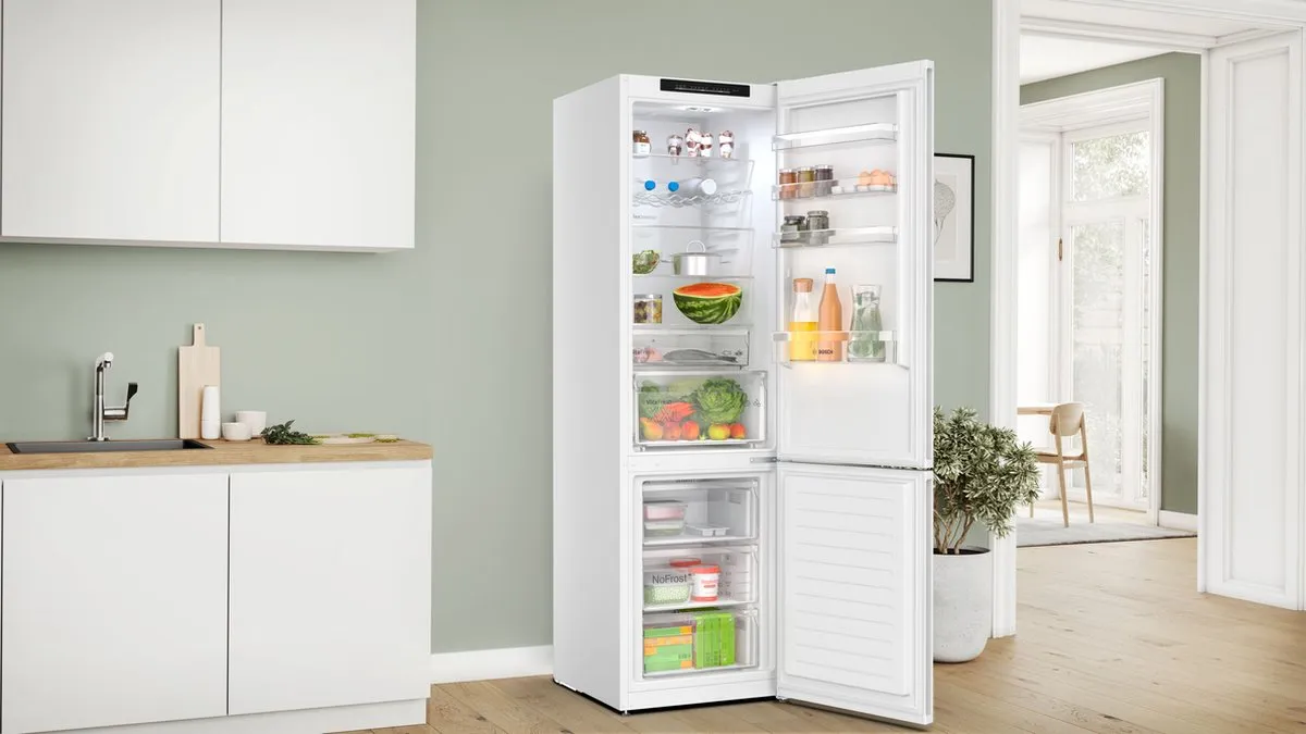 Bosch Serie 4 KGN392WCF Koel-Vriescombinatie - 363L - Total NoFrost - Wit