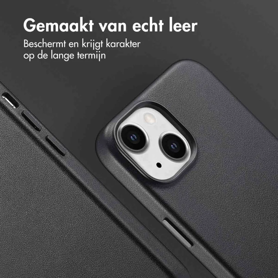 Accezz Hoesje iPhone 14 Black - MagSafe - 2 Pasjes