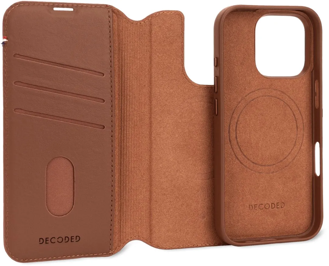 Decoded D25IPO16PMDW5TN Wallet Case iPhone 16 Pro Max - 3 Pasjes - Bruin - afbeelding 6 van 6