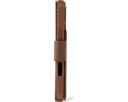 Decoded D25IPO16PMDW5TN Wallet Case iPhone 16 Pro Max - 3 Pasjes - Bruin
