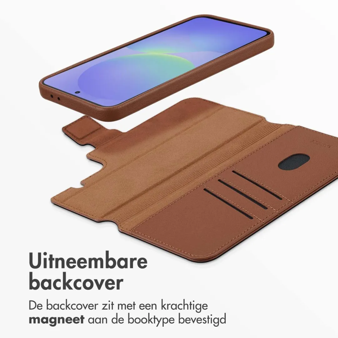 Accezz Leather Bookcase 2-in-1 Hoesje - Samsung Galaxy A36/A56 - 3 Pasjes - Bruin