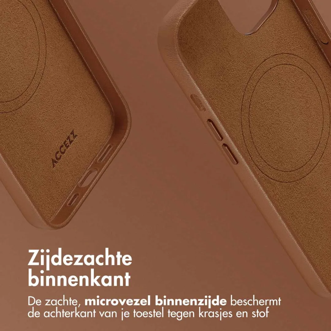 Accezz Hoesje iPhone 13 Sienna Brown - 2 Pasjes