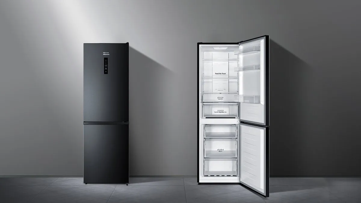 Hisense RB390N4BFC Koel-vriescombinatie 304L - No Frost - Zwart