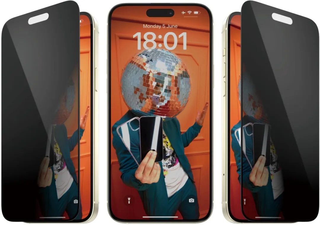 PanzerGlass Ultra-Wide Fit iPhone 15 Plus Privacy Schermbeschermer