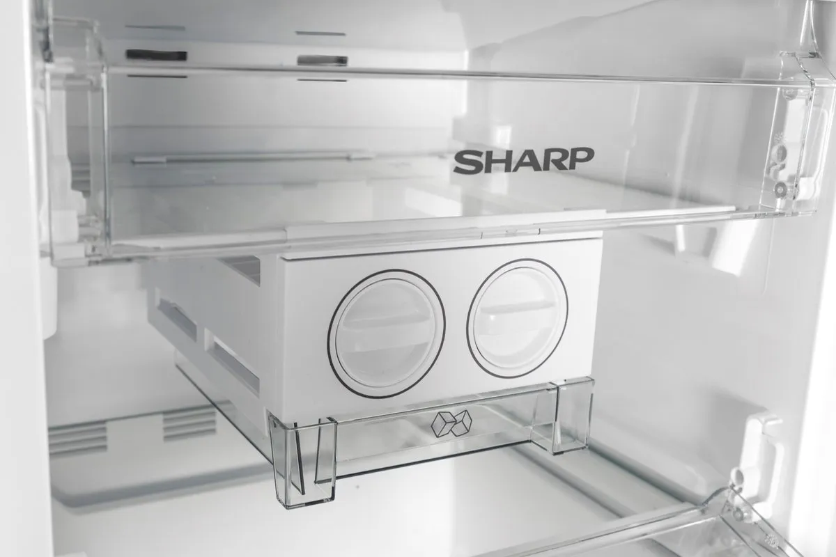 Sharp SJSD200E2XSEU Inbouw Vriezer 196L - No Frost - 177cm
