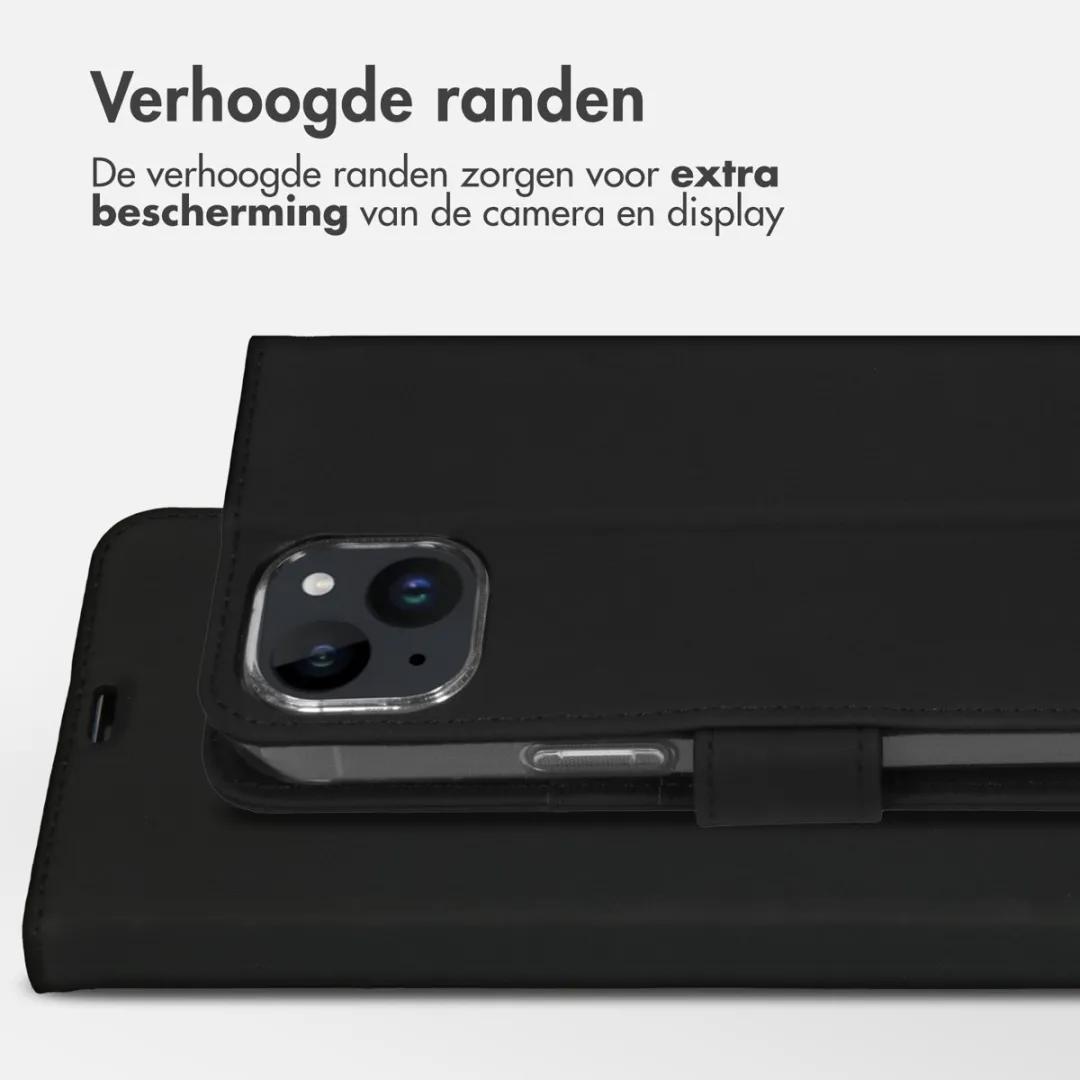 Accezz Hoesje iPhone 15 Plus - Wallet Softcase - 3 Pasjes - Zwart
