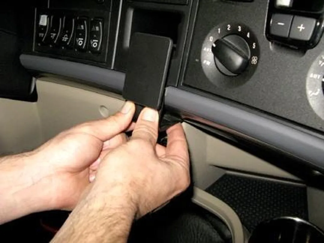 Brodit ProClip 854479 Telefoonhouder - Scania Center Mount - Zwart