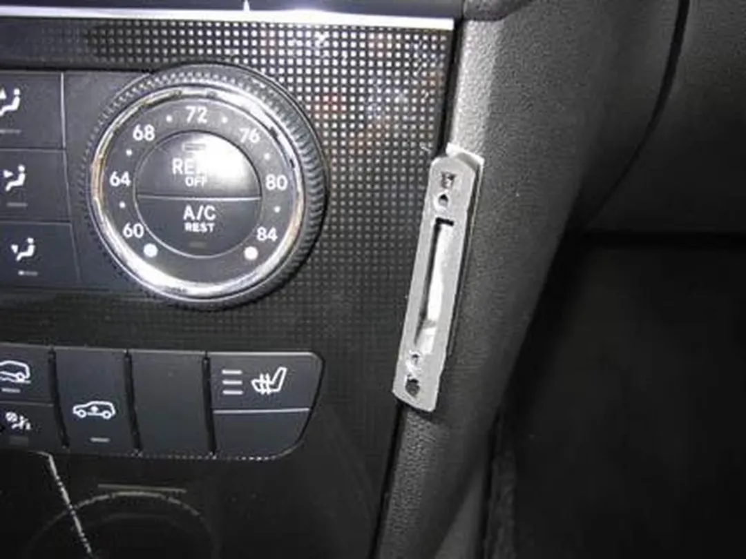 Brodit ProClip 853682 Houder - Mercedes ML-Klasse 2005-2011 - Zwart