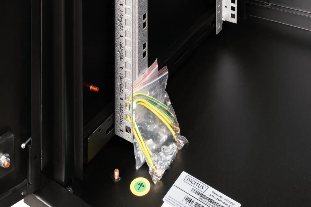 Digitus DN-19 Wandrek 20U - Zwart - afbeelding 6 van 6