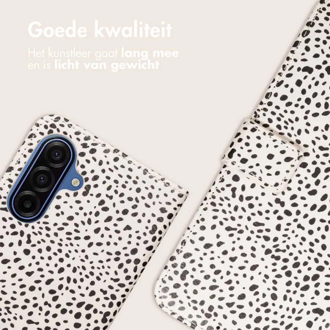 Imoshion Galaxy A17 Hoesje Desert Dots - 3 Pasjes