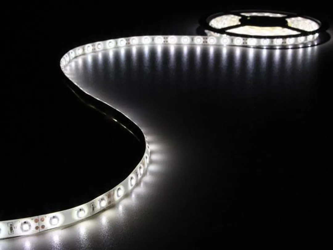 Velleman Flexibele LEDstrip 5m 300 LED 12V Koelwit - afbeelding 6 van 6