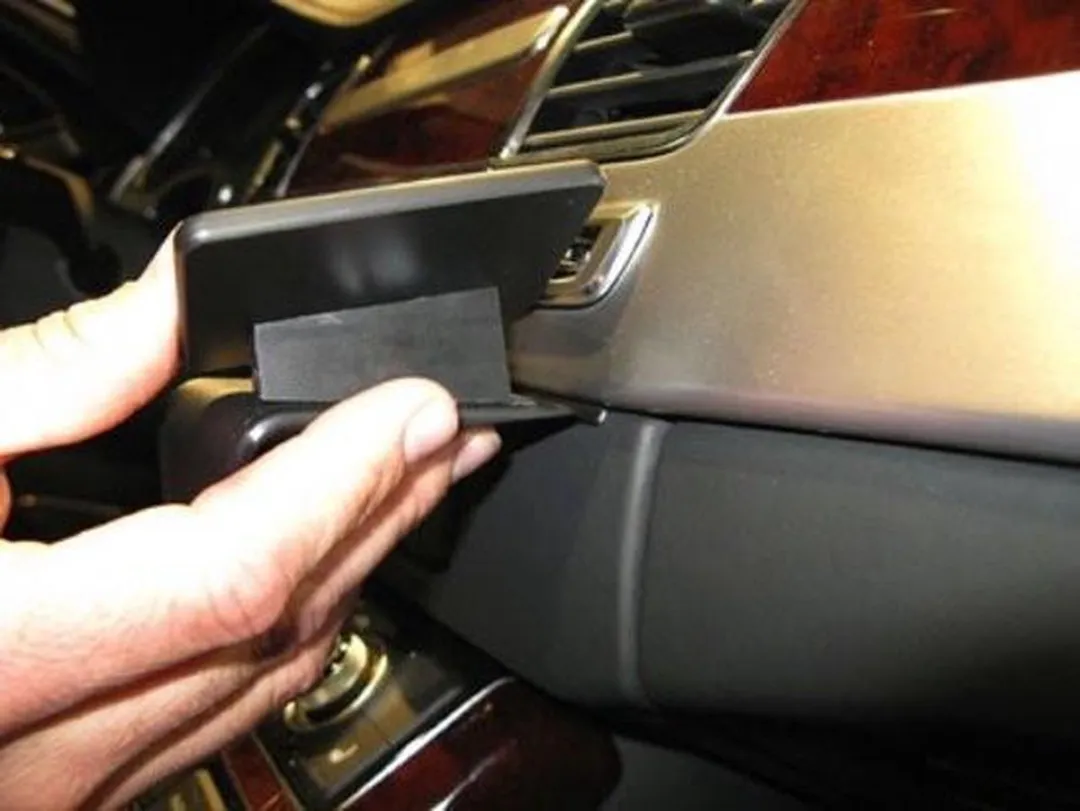 Brodit ProClip Angled Mount Audi A8 854606 - 7 Inch - Zwart