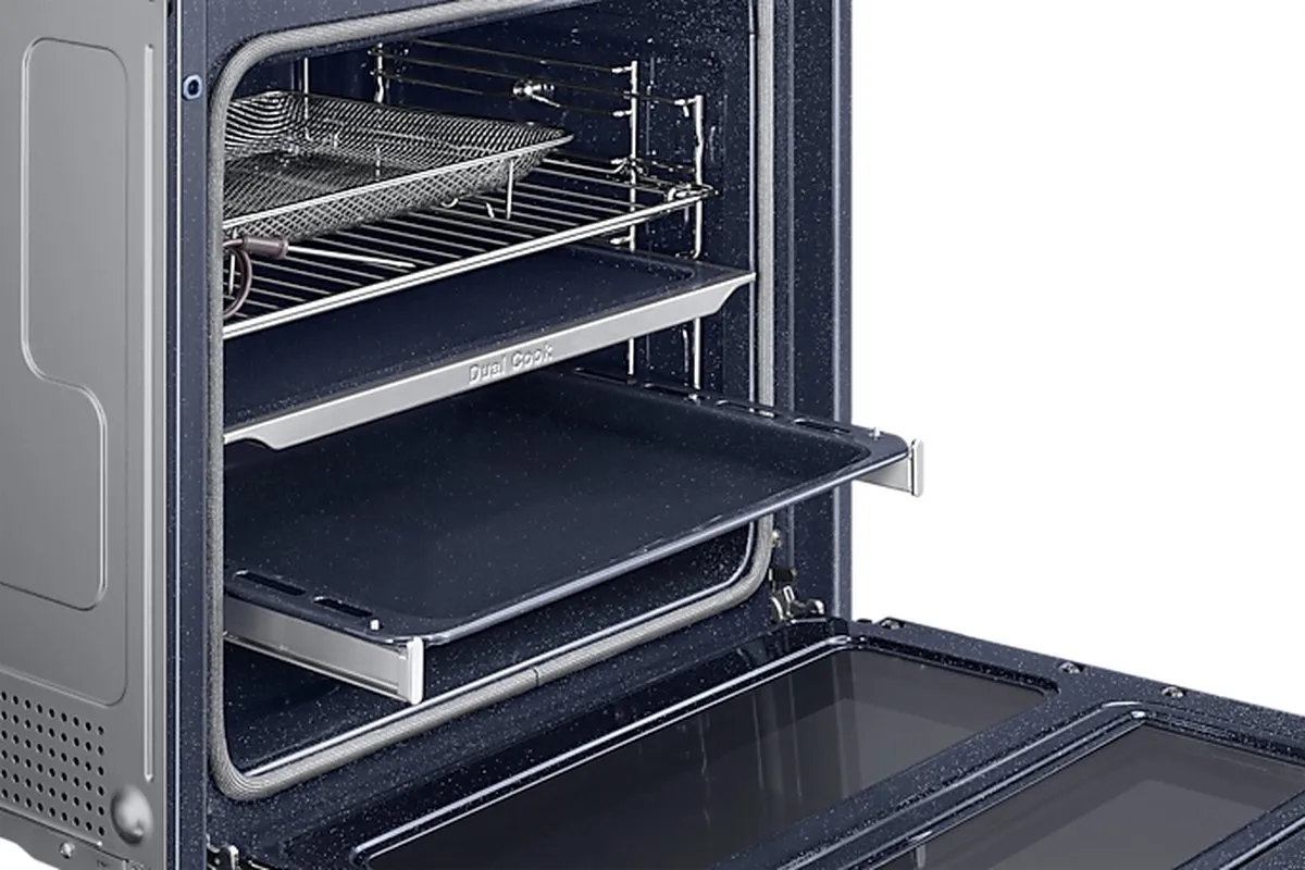 Samsung NV7B5755SAS/U1 Oven 76L - Zwart