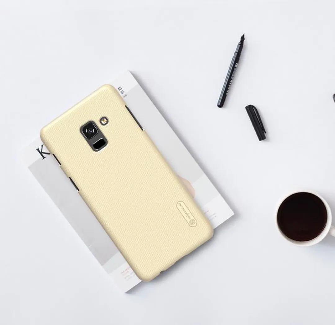 Nillkin Frosted Shield Back Case Samsung Galaxy A8+ 2018 - Goud - afbeelding 6 van 6