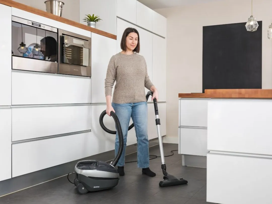 Nilfisk Select Classic 128390156 Stofzuiger - 650W - Donker grijs - afbeelding 6 van 6