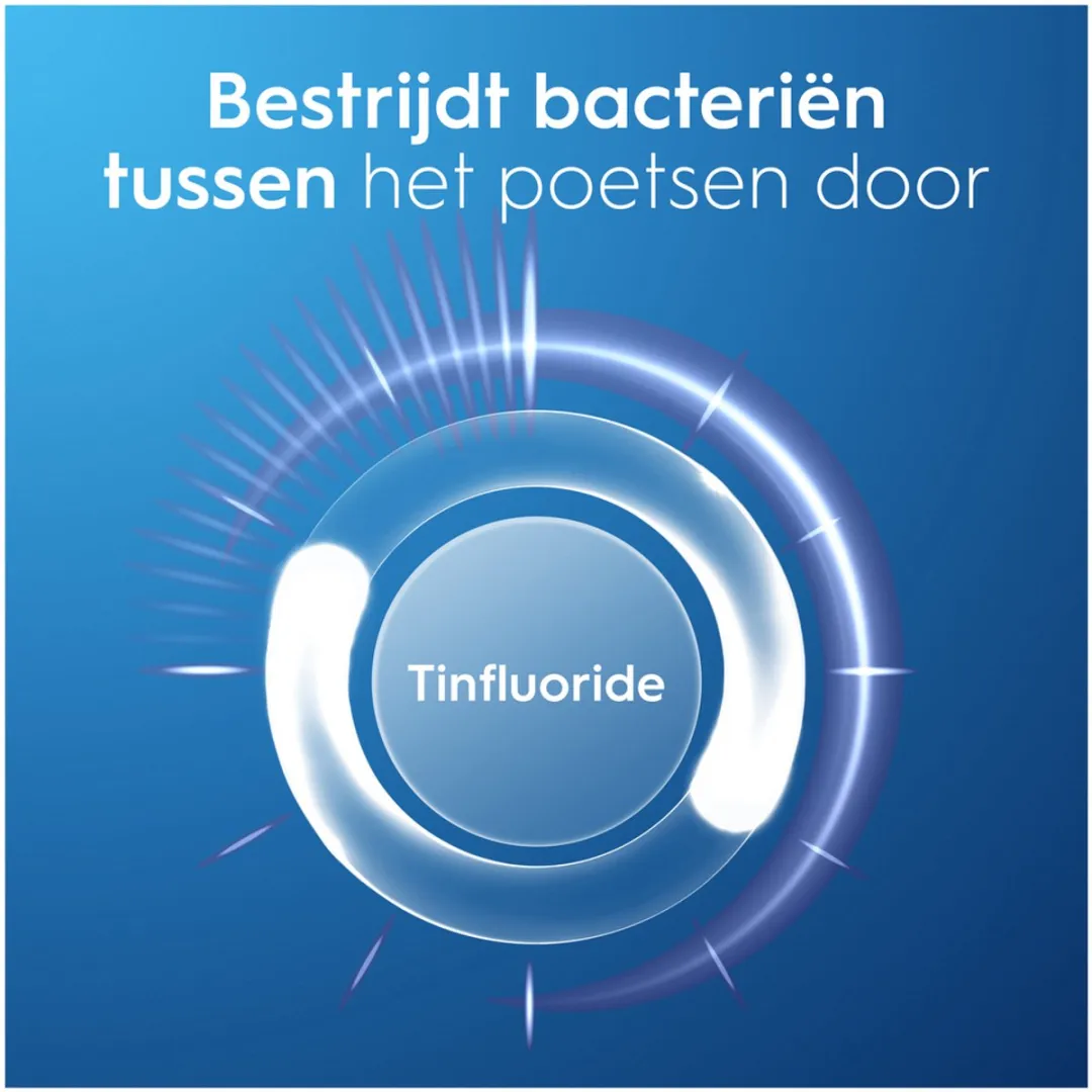 Oral-B Pro-Expert Zachte Whitening Tandpasta 225ml - 3 Stuks