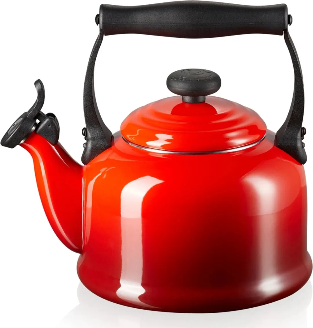 Le Creuset Tradition Fluitketel 2.1L - Kersenrood