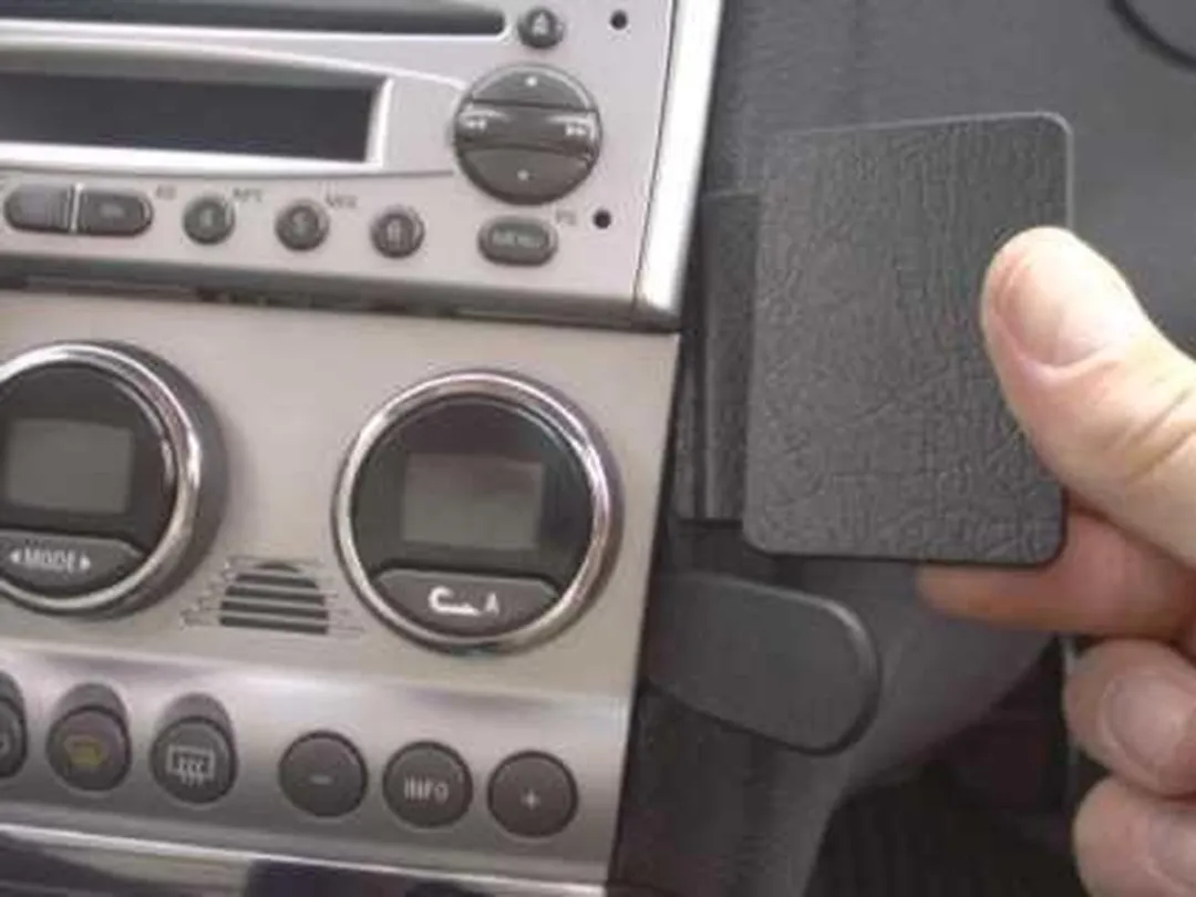 Brodit ProClip 853123 Alfa Romeo 156 Houder - Zwart - afbeelding 3 van 5