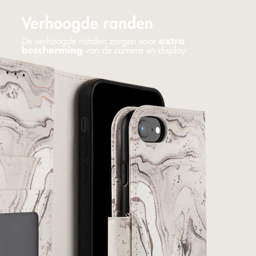 Imoshion iPhone 16e Hoesje Sandy Marble - 3 Pasjes