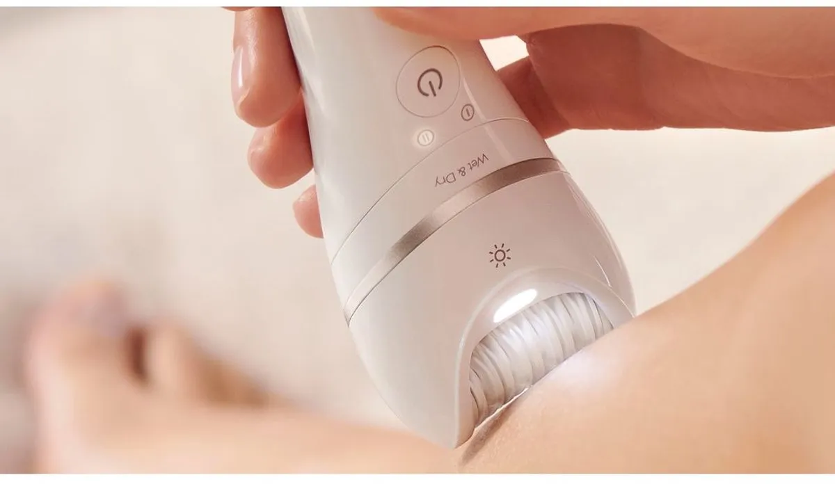 Philips Series 9000 BRE740/91 Epilator & Trimmer - 12 Accessoires - Wit - afbeelding 6 van 6
