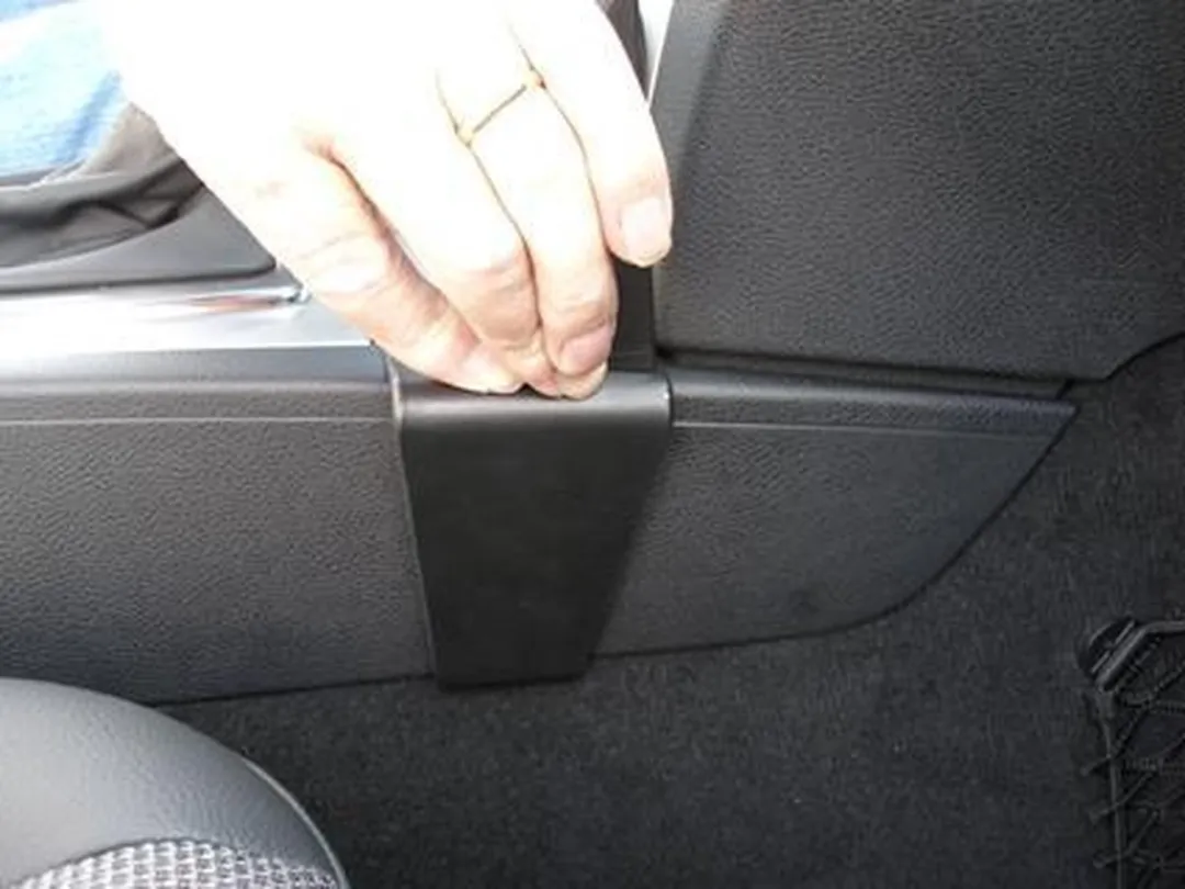 Brodit ProClip 853994 Mercedes C-Klasse 2007-2010 Telefoonhouder - Zwart