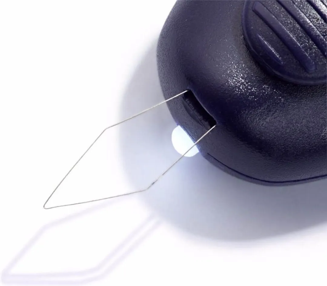 Prym LED Draaddoorsteker - Naaimachineaccessoire - afbeelding 6 van 6
